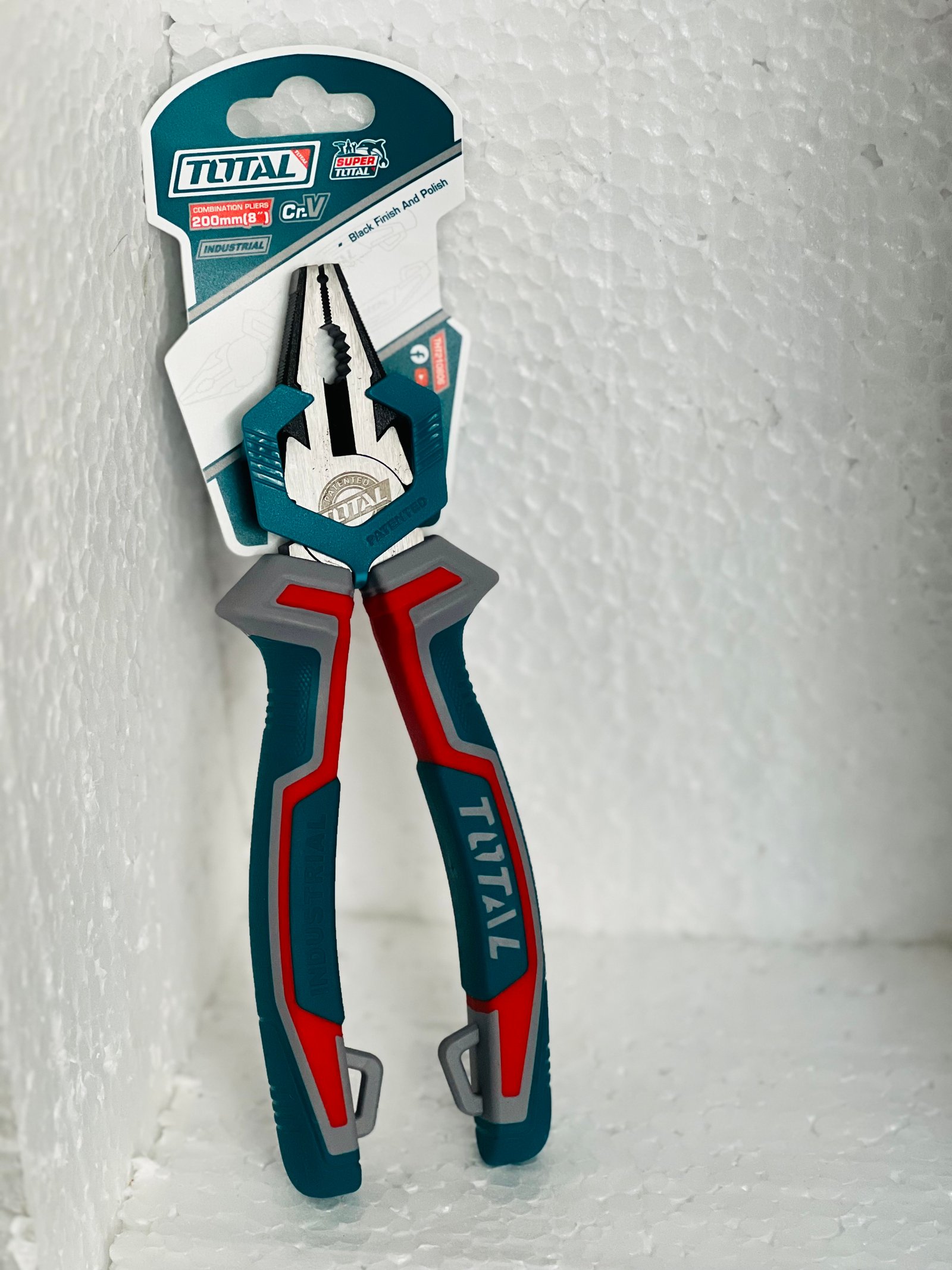 TOTAL 8" Industrial Combination Pliers